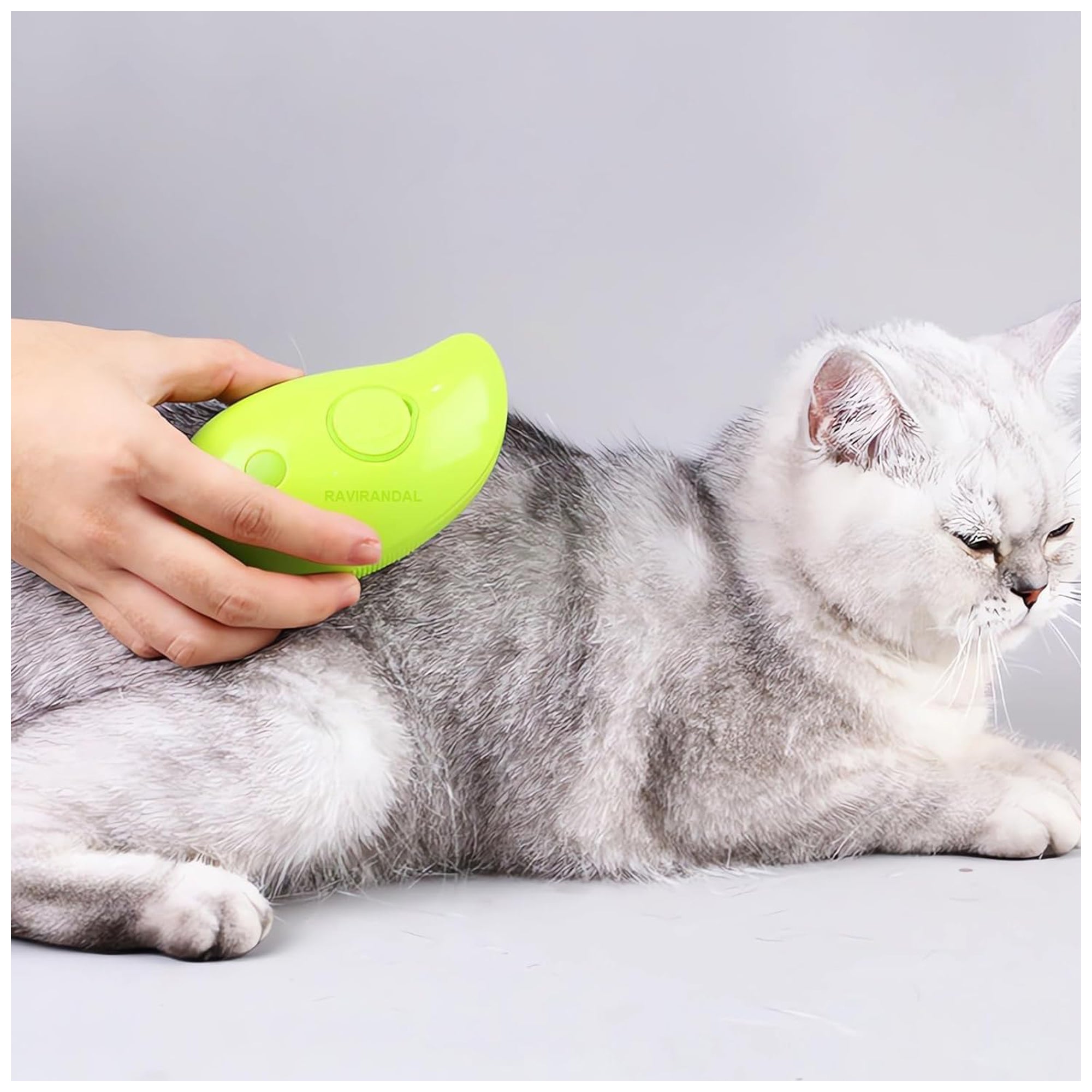 Rechargeable Pet Grooming Brush – Spray & Massage for Easy Use